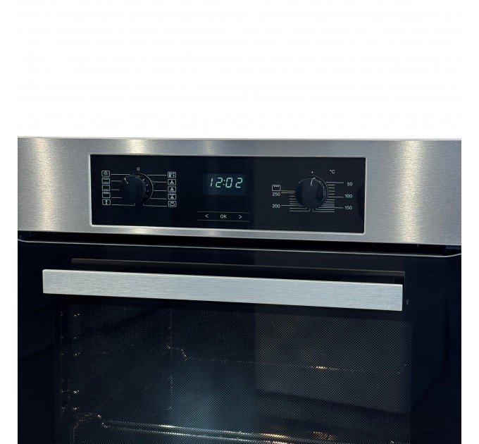 Духова шафа H 2267 B CleanSteel