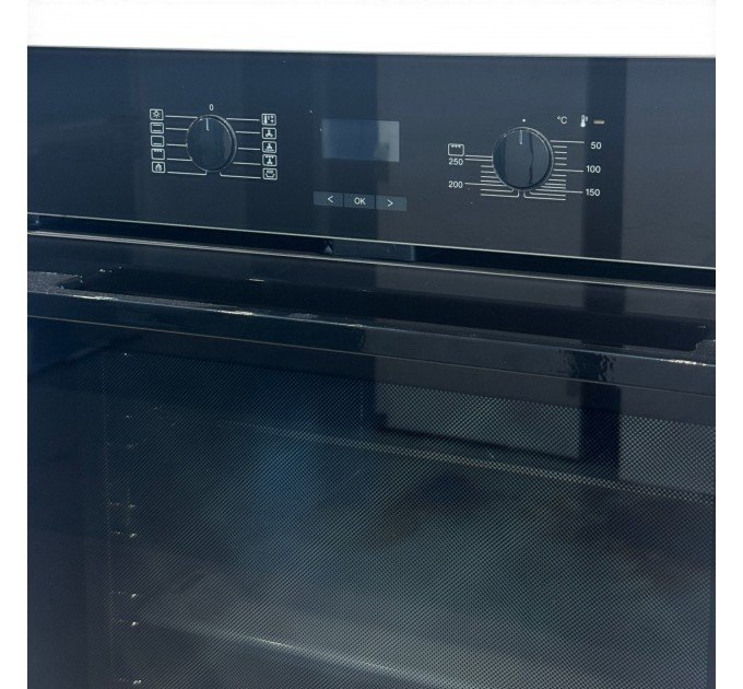 Духова шафа H 2566 BP Obsidian Black