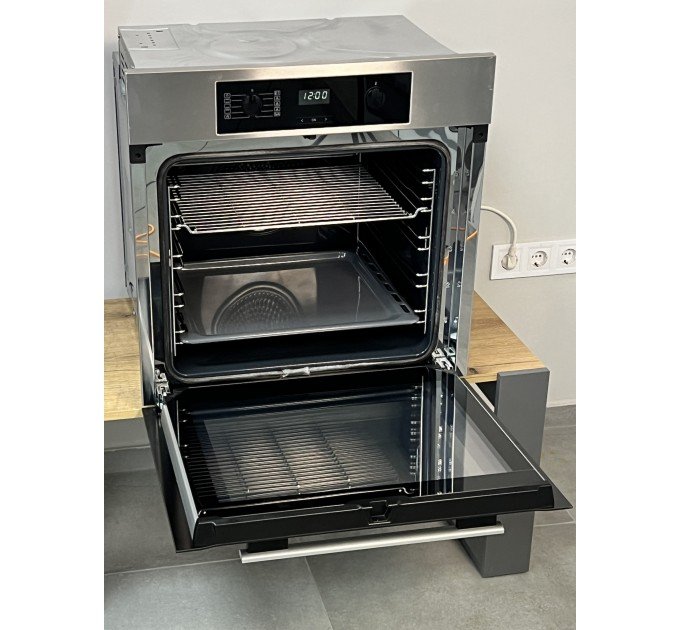 Духова шафа H 2265-1BP CleanSteel