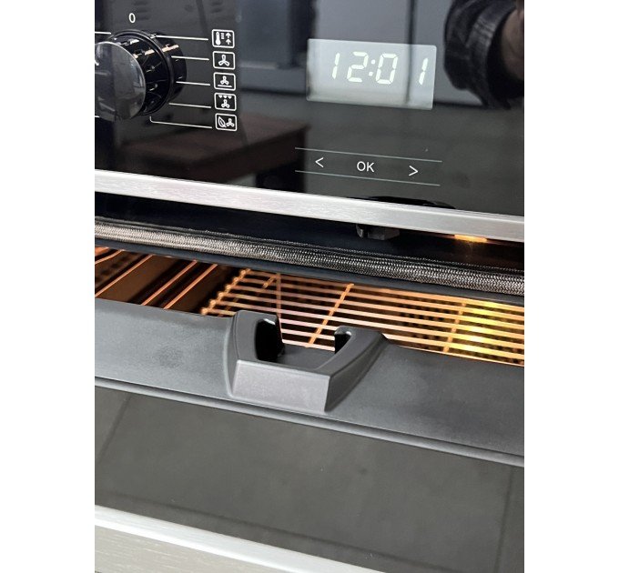 Духова шафа H 2265-1BP CleanSteel