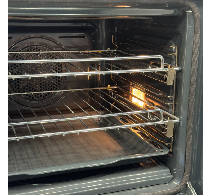 Духова шафа SMEG SFP 750 POPZ