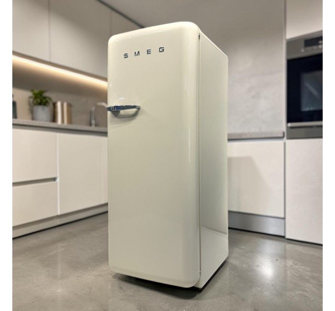 Двокамерний холодильник SMEG FAB 28 RCR 5