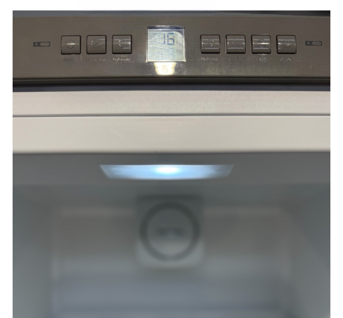 Холодильник Liebherr CNel 4813 (Графітове скло)