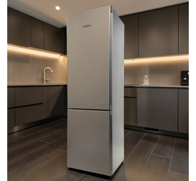 Холодильник Liebherr CNel 4813 (Графітове скло)