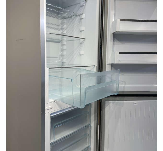 Холодильник Liebherr CNel 4313