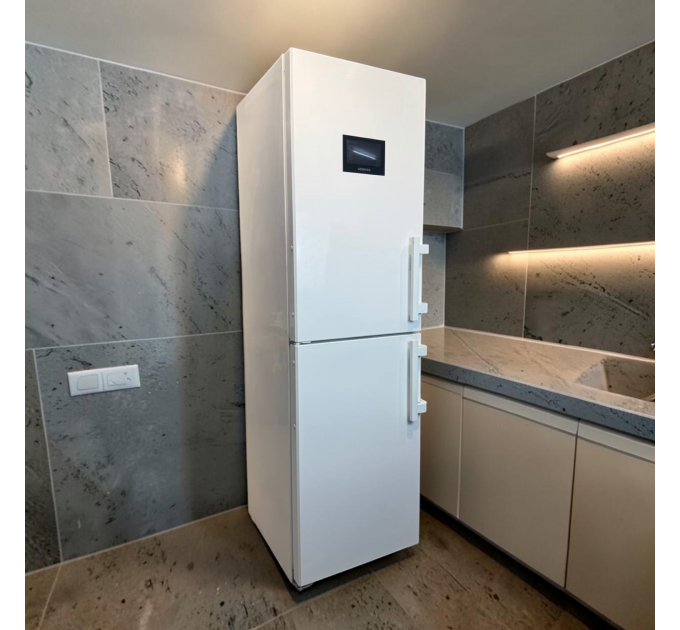 Холодильник Liebherr CNP 4758 White