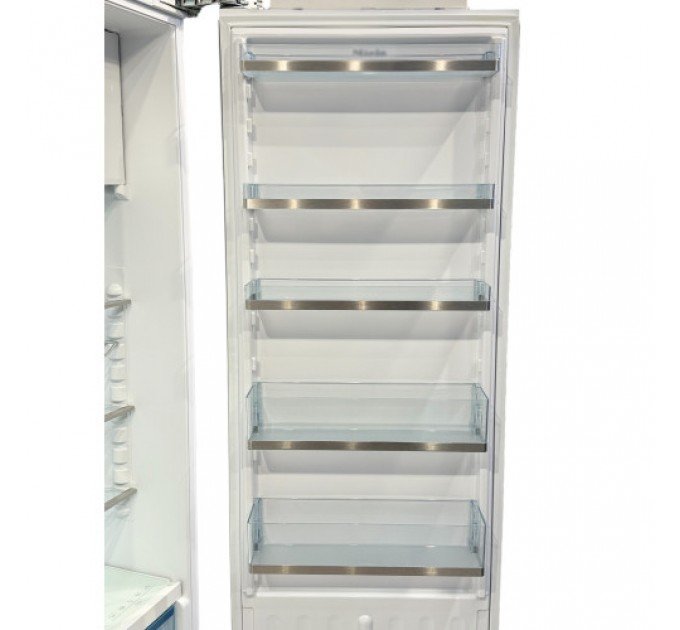 Вбудований холодильник K 37683 iDF