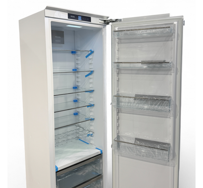 Вбудований холодильник K 7743 E