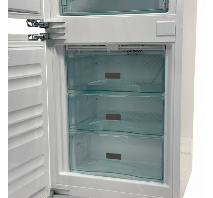 Вбудований холодильник KFN 37282 iD