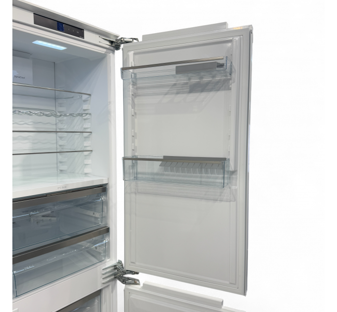 Вбудований холодильник KFN 7744 E