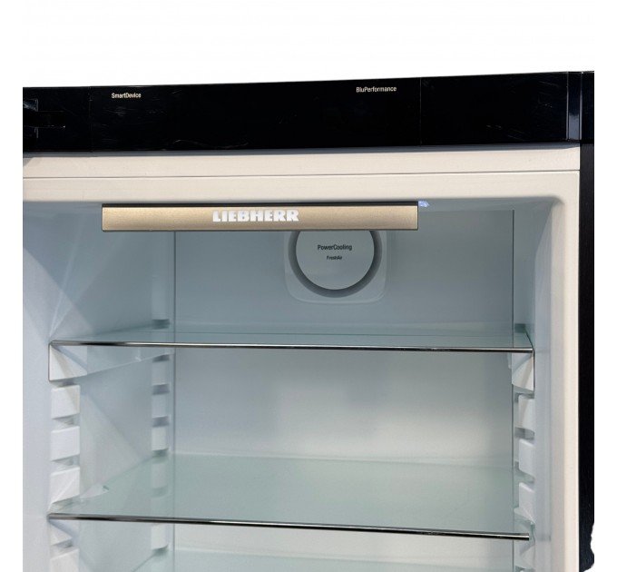 Холодильник Liebherr CBNPbs 4858