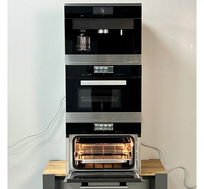 Комплект духова шафа DGC 6800 кавомашина CVA 6805 та парова DGM 6800 CleanSteel