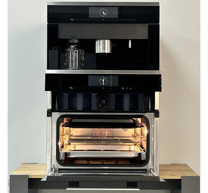 Комплект духова шафа DGC 6800 та кавомашина CVA 6805 CleanSteel