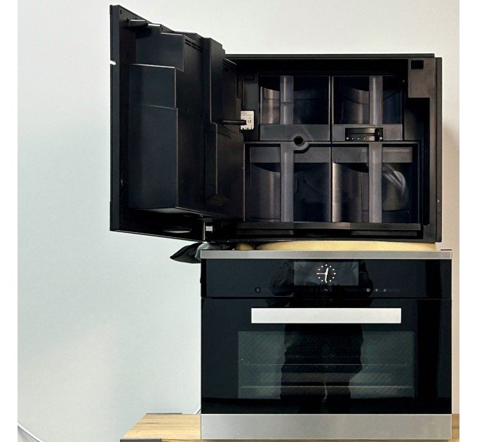 Комплект духова шафа DGC 6800 та кавомашина CVA 6805 CleanSteel