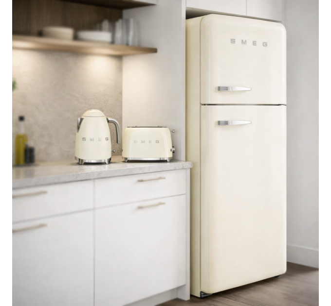 Комплект для кухні в бежевому кольорі від SMEG FAB 30 RCR 5 чайник, тостер