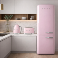Комплект для кухні в рожевому кольорі від SMEG FAB 32 LPK 5 чайник, тостер