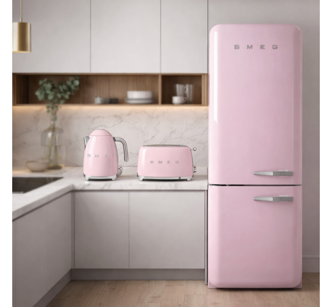 Комплект для кухні в рожевому кольорі від SMEG FAB 32 LPK 5 чайник, тостер