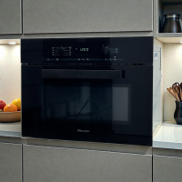 Мікрохвильова піч БУ M 6260 Obsidian Black