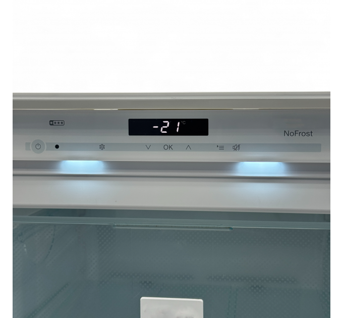 Вбудована морозильна камера FN 30402 I