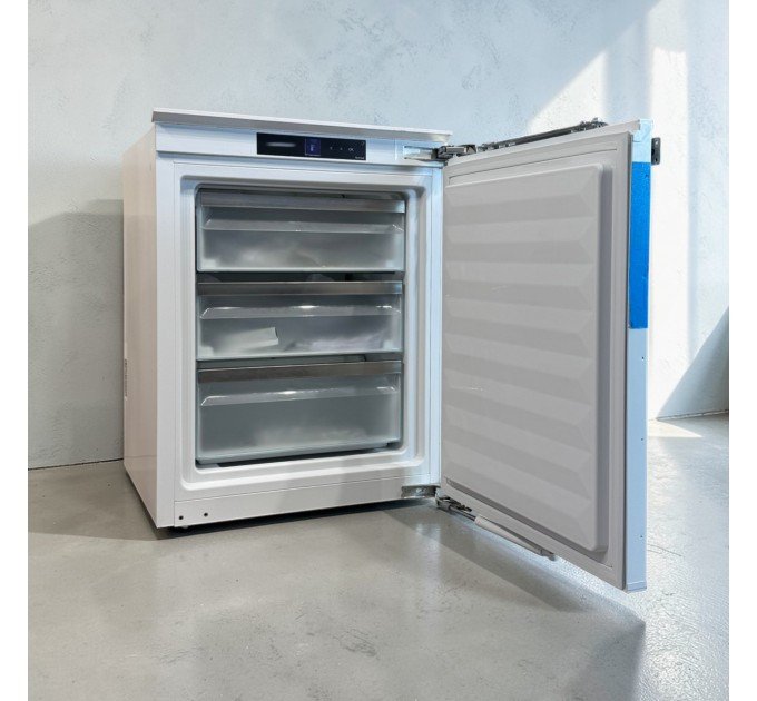 Вбудована морозильна камера FNS 7040 B