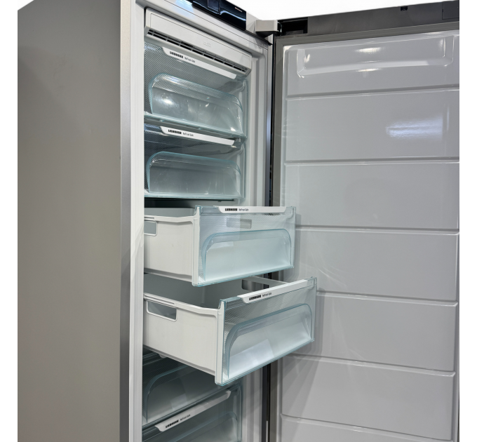 Морозильна камера Liebherr GNef 4335