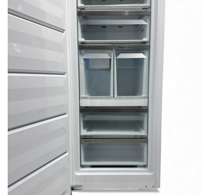Морозильна камера Liebherr SIFNei 5188
