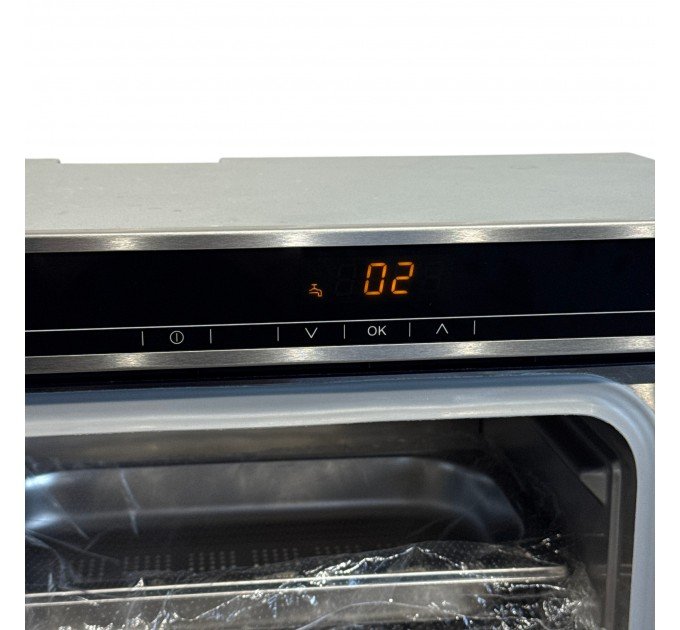 Комбінована парова шафа з духовою DGC 6805 CleanSteel
