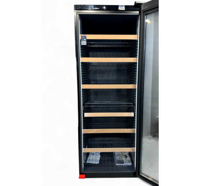 Винна шафа Liebherr WFbli 7741