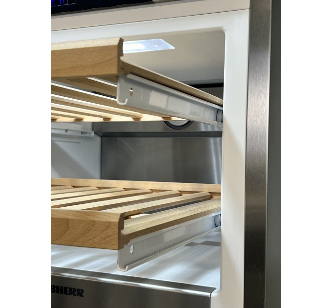 Винна шафа з морозильною камерою Liebherr SWTNes 4285 CleanSteel