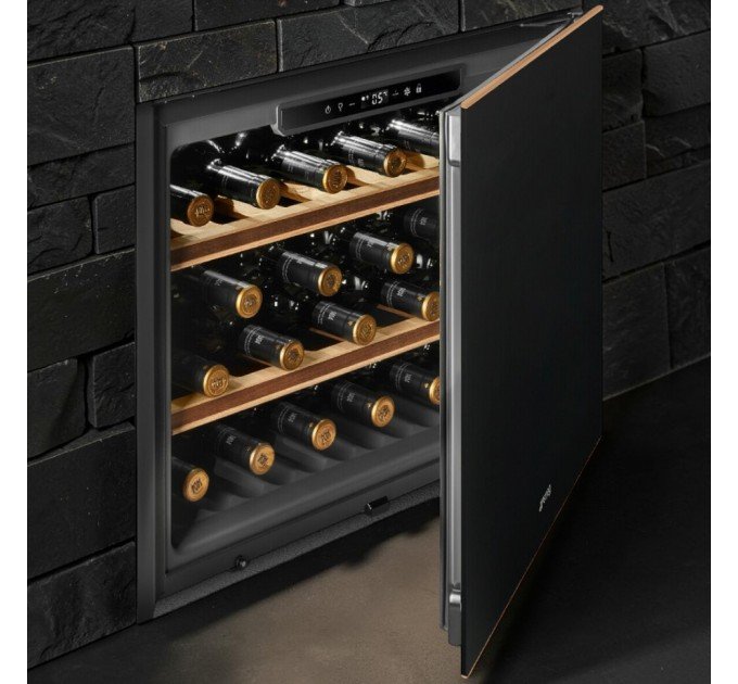 Винна шафа під забудову Smeg CVI621NR3