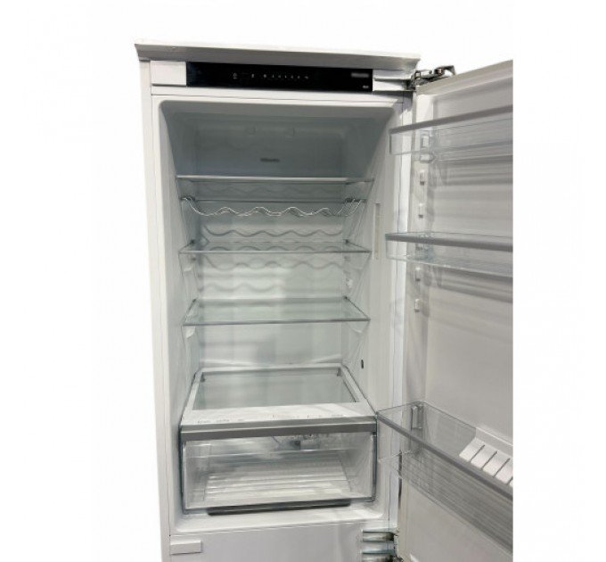 Вбудований холодильник KD 7724 E