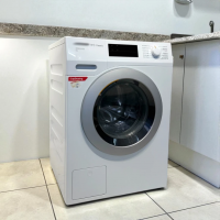 Пральна машина БУ WCF 130 WCS