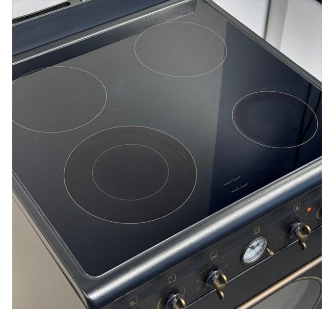 Варильний центр Smeg CO68CMA8