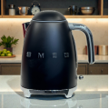 Чайник SMEG KLF03BLMEU (Чорний матовий) БУ